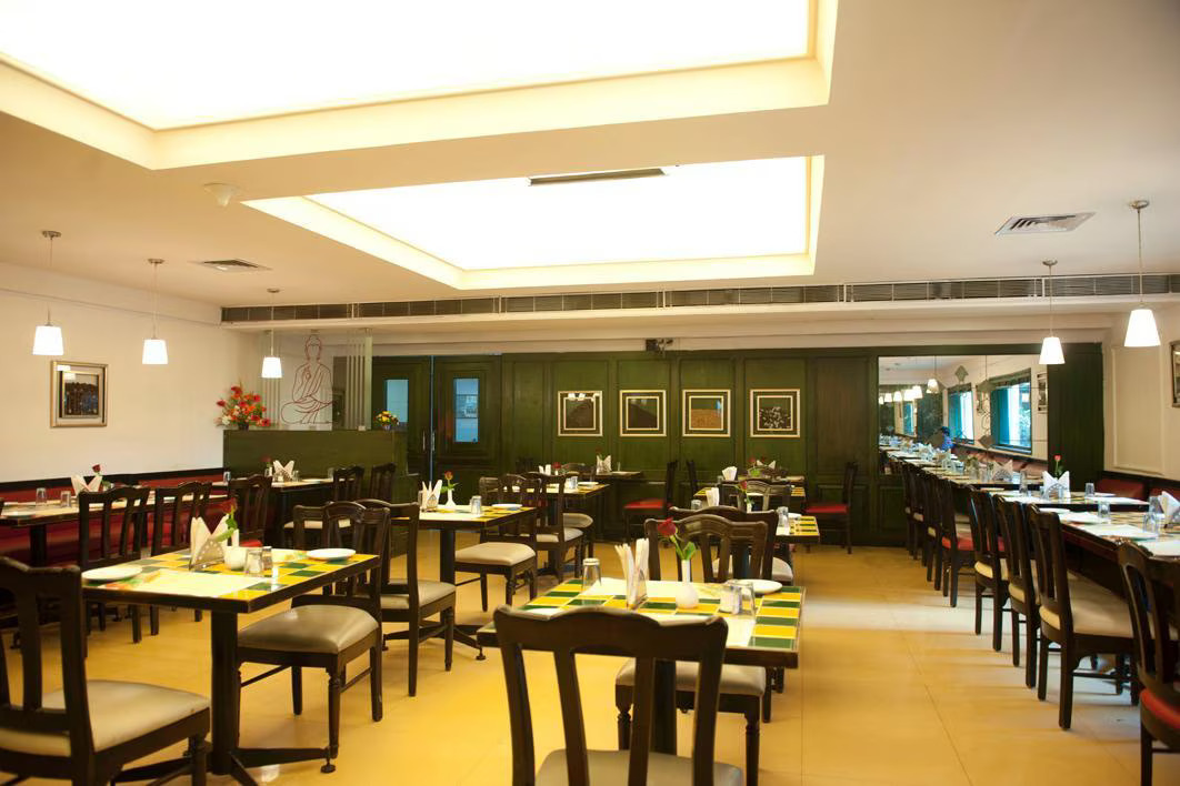 Restaurant Hotel Siddharta Multi cusin restaurant Mysore